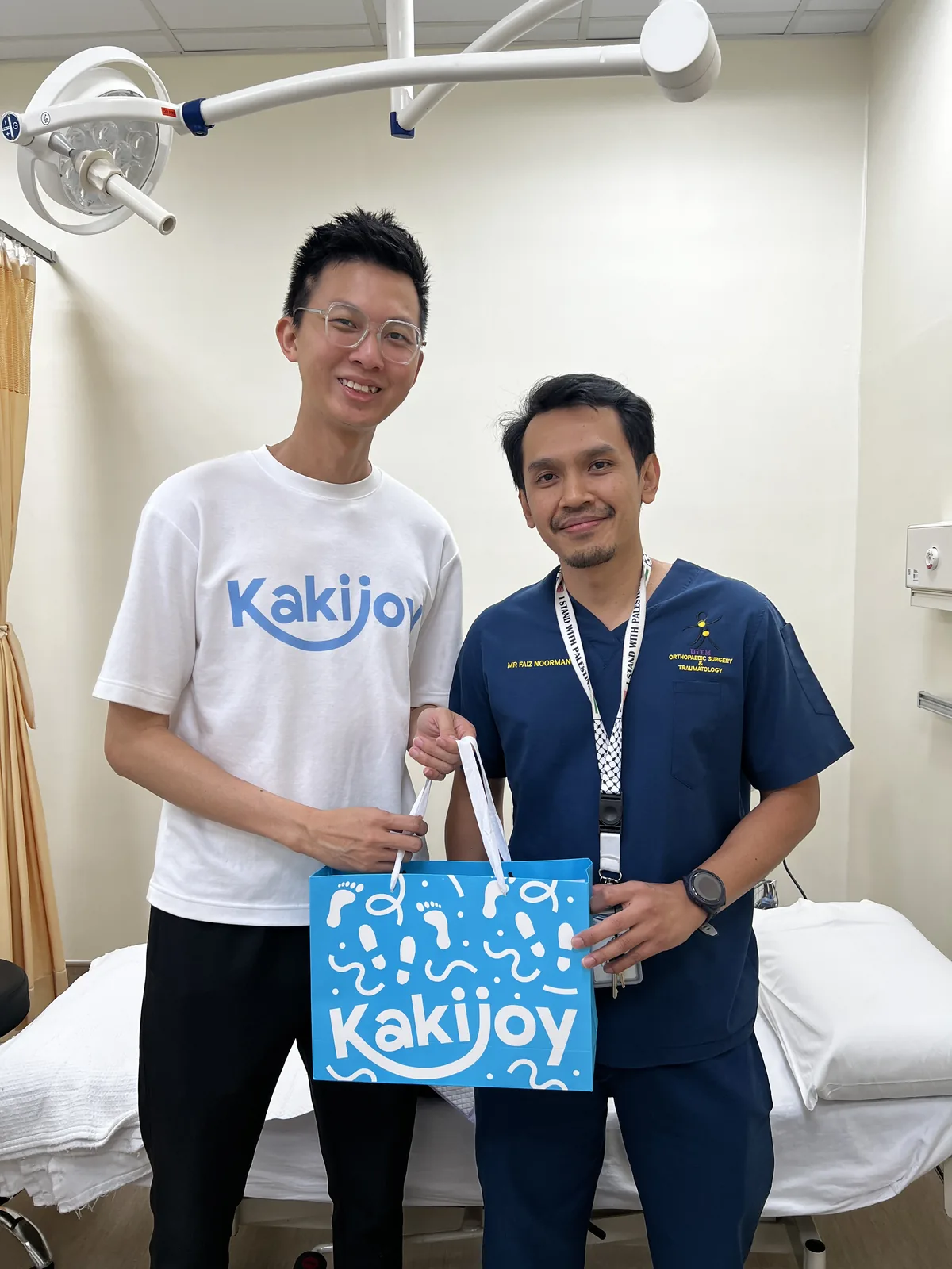 Orthopedic doctor referring patients to KakiJoy