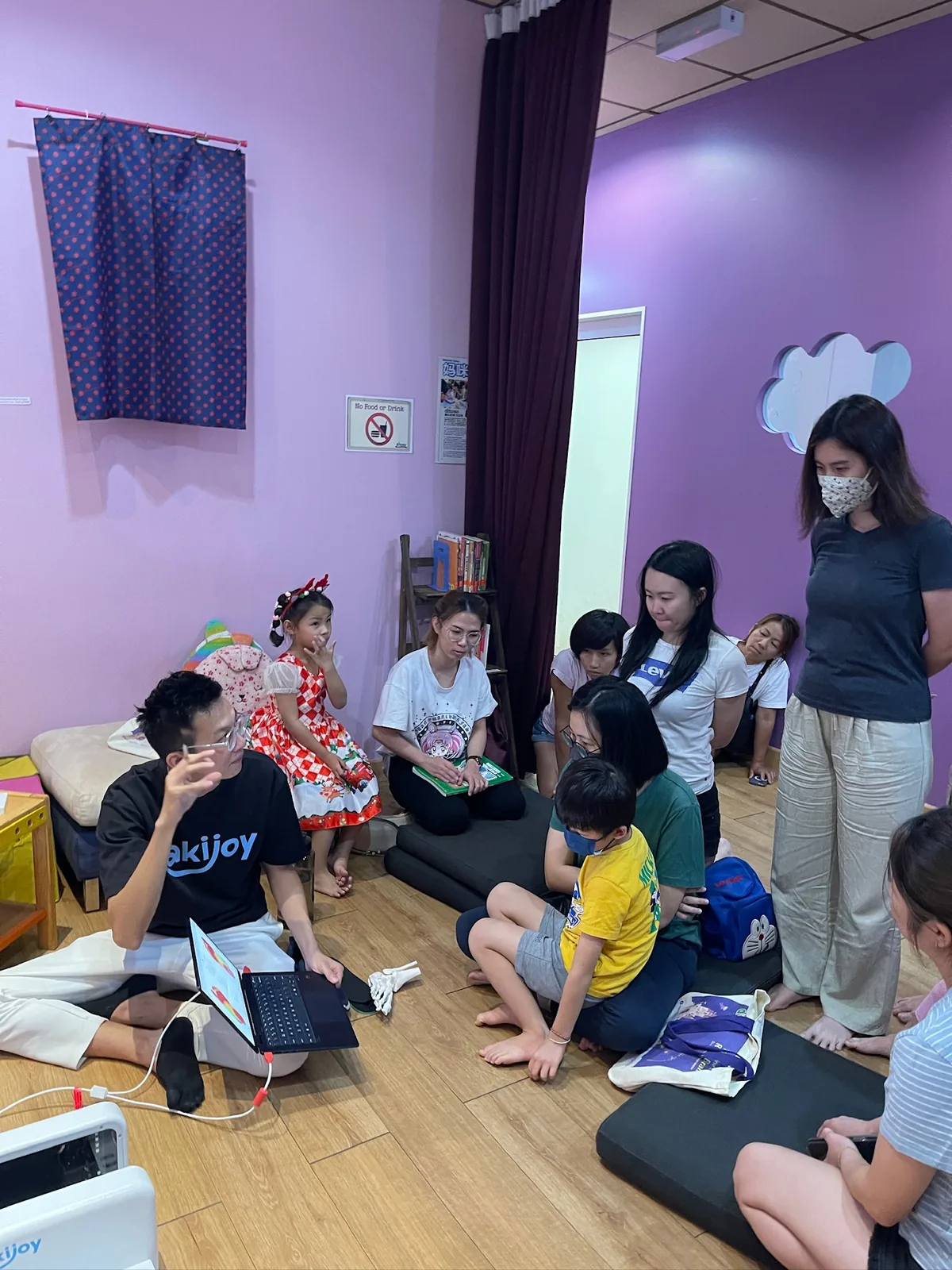 KakiJoy team running a foot-health sharing session at a school